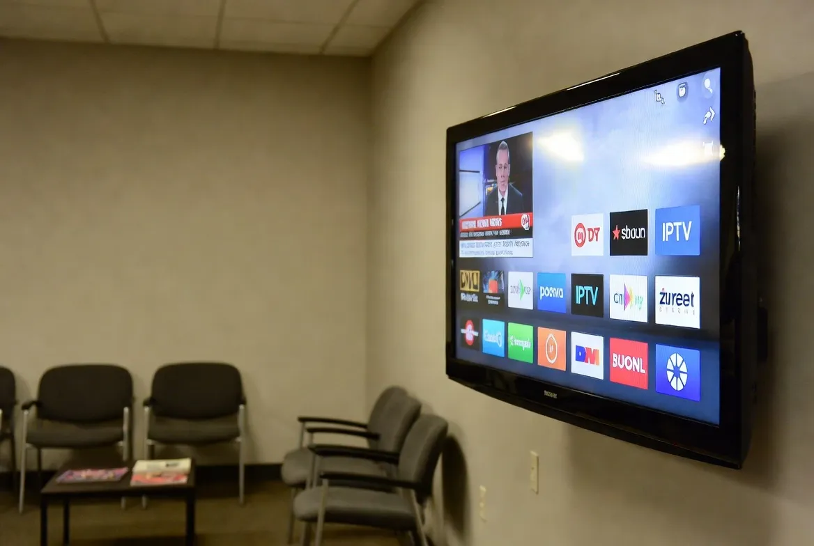 IPTV for Small Business Waiting Rooms: Affordable TV Without Cable